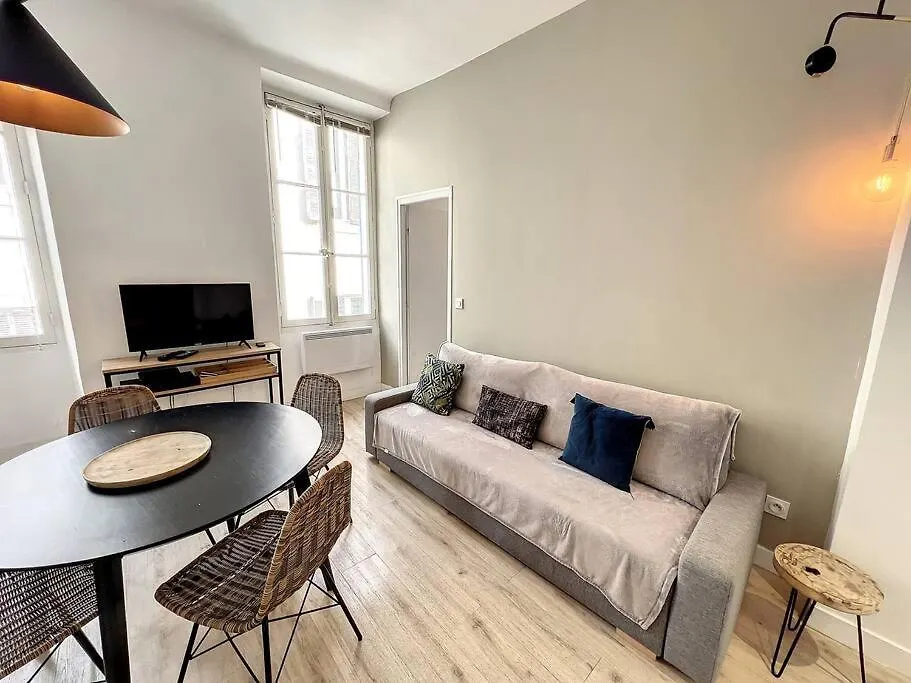 Appartement Lumineux Au Coeur De La Joliette Marseille 0*,