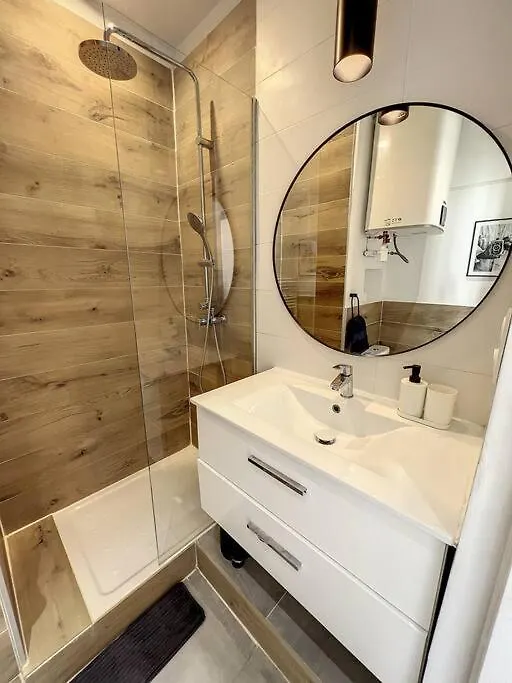 Appartement Lumineux Au Coeur De La Joliette Marseille